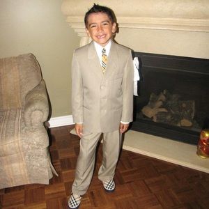 Burberry tan suit Clearance